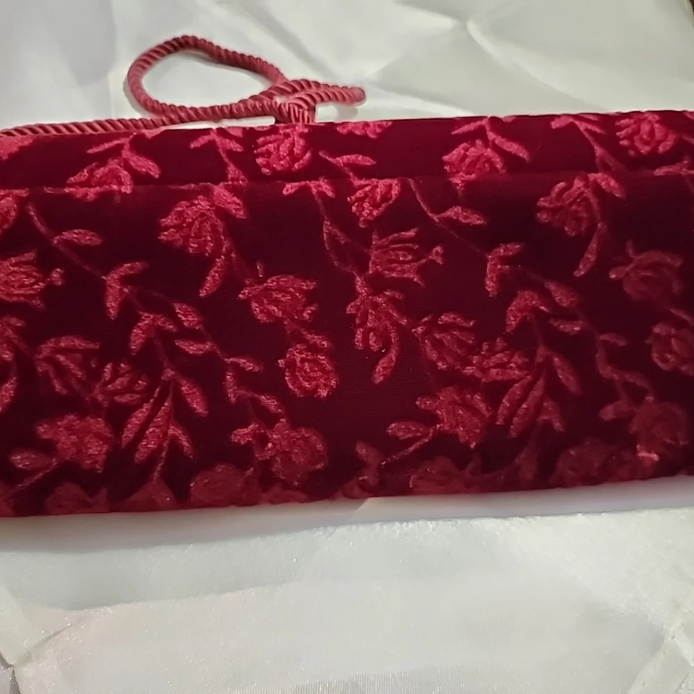 Laura Biagiotti Velvet Cross-body Burgandy Bag, Rose Pattern Imprint Appr 10x4.5 - Picture 7 of 16